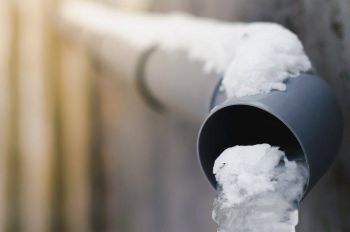 Подготовка канализации загородного дома к зиме | Полезная информация - СК Делстрой в Москве